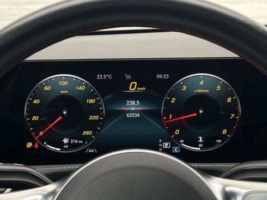 Mercedes-Benz CLA Shooting Brake 180 AMG | Night | Sfeerverlichting | Pano | Camera ActivLease financial lease