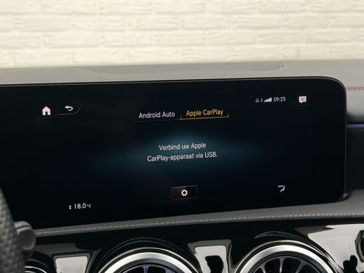 Mercedes-Benz CLA Shooting Brake 180 AMG | Night | Sfeerverlichting | Pano | Camera ActivLease financial lease