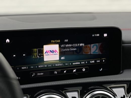 Mercedes-Benz CLA Shooting Brake 250 e Business Solution AMG | Trekhaak | CarPlay | Ambient Light | 360* Camera | L... ActivLease financial lease