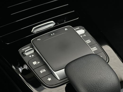 Mercedes-Benz CLA Shooting Brake 250 e Business Solution AMG | Trekhaak | CarPlay | Ambient Light | 360* Camera | L... ActivLease financial lease