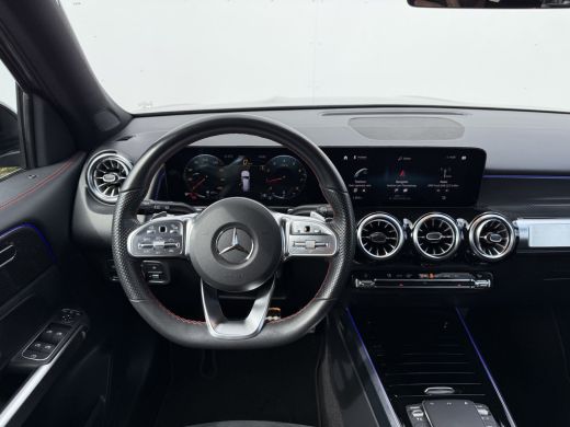 Mercedes-Benz GLB 200 Business Solution AMG | Pano | Trekhaak | ACC | 360* Camera | LED | DAB+ | 19 inch ActivLease financial lease