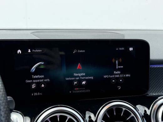 Mercedes-Benz GLB 200 Business Solution AMG | Pano | Trekhaak | ACC | 360* Camera | LED | DAB+ | 19 inch ActivLease financial lease