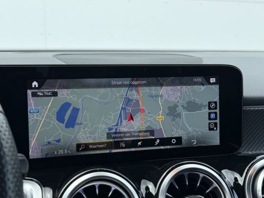 Mercedes-Benz GLB 200 Business Solution AMG | Pano | Trekhaak | ACC | 360* Camera | LED | DAB+ | 19 inch ActivLease financial lease