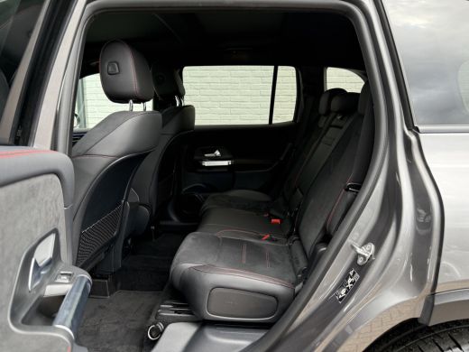 Mercedes-Benz GLB 200 Business Solution AMG | Pano | Trekhaak | ACC | 360* Camera | LED | DAB+ | 19 inch ActivLease financial lease