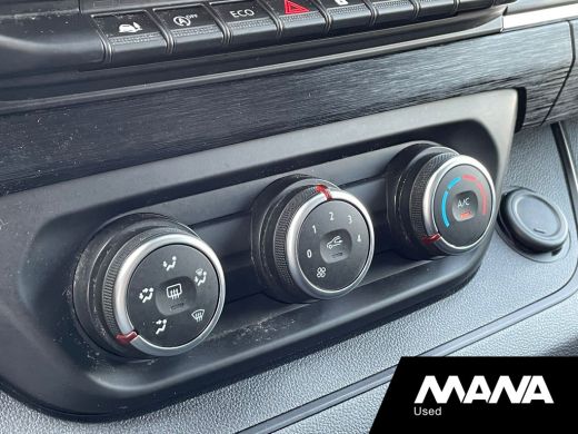 Nissan Primastar 2.0dCi 131PK L2H1 N-Connecta Carplay Navi Camera Trekhaak ActivLease financial lease