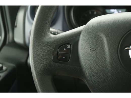 Opel Vivaro 1.6 CDTI L1H1 Airco Cruise Camera Trekhaak Navi LED PDC Achterklep ActivLease financial lease