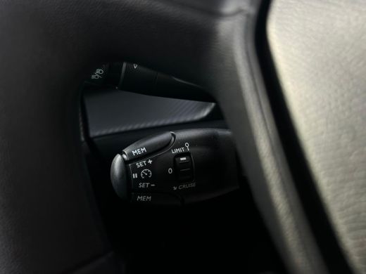 Peugeot 208 1.2 PureTech Like NL AUTO | AIRCO | CRUISE | ActivLease financial lease