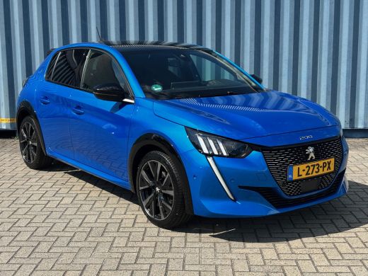 Peugeot 208 GT Pack Camera Achter | Zwart dak | Spoiler | Alcanta Stoelen | Stoelverwarming | Apple Carplay |... ActivLease financial lease