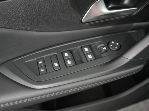 Peugeot 308 1.2 PureTech Allure | Achteruitrijcamera | Apple Carplay/Android Auto|telefoonintegratie premium ... ActivLease financial lease
