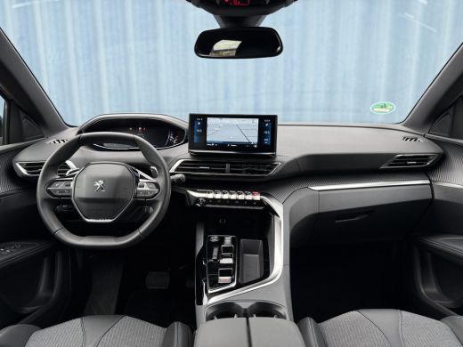 Peugeot 5008 Allure Pack Business | 18" lichtmetalen velgen 'Detroit' | Camera achter | Climate Control met li... ActivLease financial lease