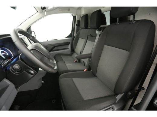 Peugeot e-Expert 75 kWh L3H1 | Elektrisch | EMISSIEVRIJE ZONE | 360 Camera Airco Cruise Carplay 3 Persoons PDC ActivLease financial lease