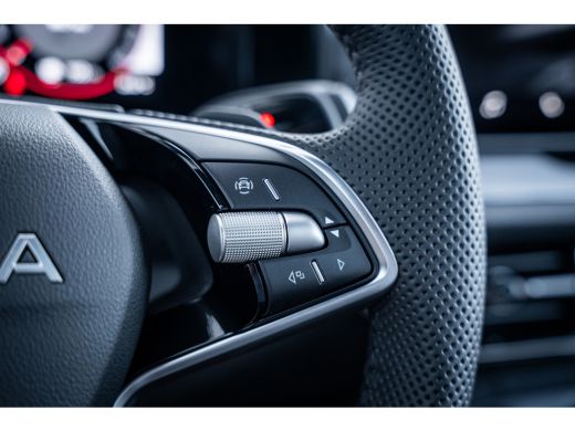 Skoda Kodiaq 1.5 TSI PHEV Sportline Business | Elektrisch glazen panorama-dak | Lichtmetalen velgen 20" | Trek... ActivLease financial lease
