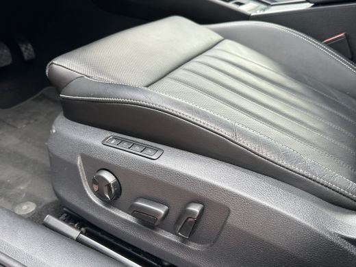 Skoda Superb Combi 1.4 TSI iV Business Edition Plus | Leder | pano dak ActivLease financial lease