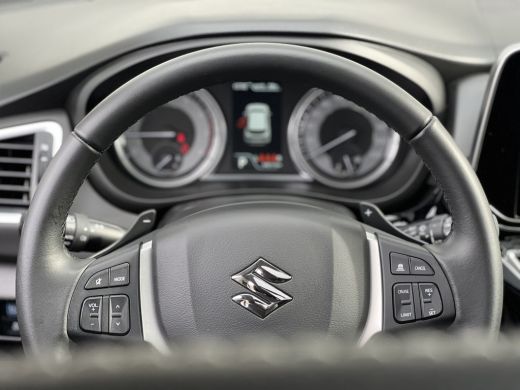 Suzuki S-Cross 1.5 Hybrid AllGrip Style | RIJKLAAR | Pano | 360 Camera | Dodehoek | Navi ActivLease financial lease