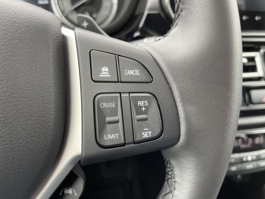 Suzuki S-Cross 1.5 Hybrid AllGrip Style | RIJKLAAR | Pano | 360 Camera | Dodehoek | Navi ActivLease financial lease