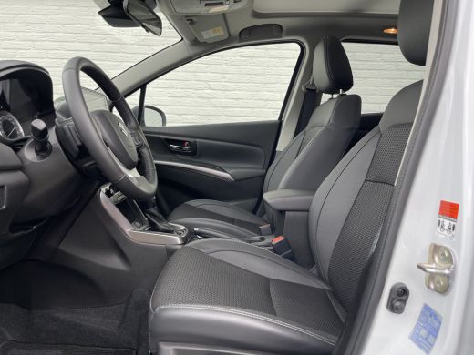 Suzuki S-Cross 1.5 Hybrid AllGrip Style | RIJKLAAR | Pano | 360 Camera | Dodehoek | Navi ActivLease financial lease