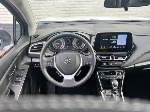 Suzuki S-Cross 1.5 Hybrid AllGrip Style | RIJKLAAR | Pano | 360 Camera | Dodehoek | Navi ActivLease financial lease