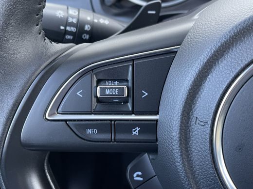 Suzuki Swift 1.0 Stijl | CarPlay | Camera | LED | ACC | Keyless | DAB+ ActivLease financial lease