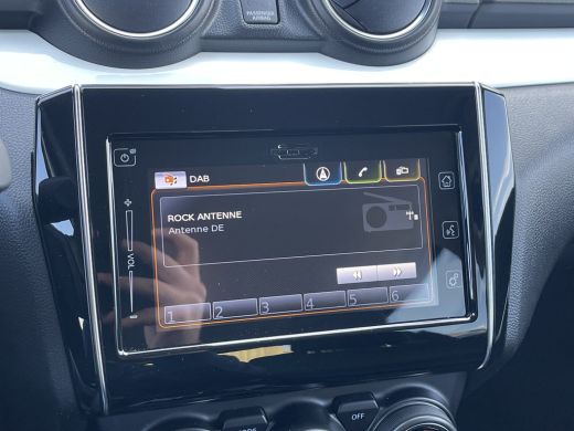 Suzuki Swift 1.0 Stijl | CarPlay | Camera | LED | ACC | Keyless | DAB+ ActivLease financial lease