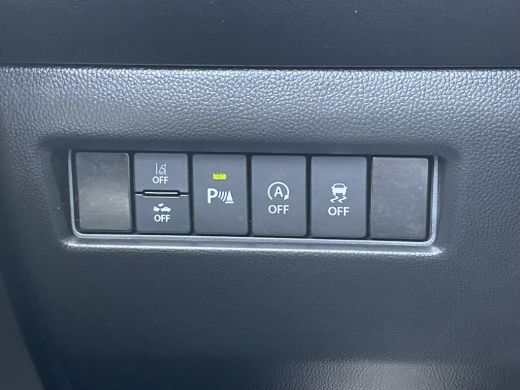 Suzuki Swift 1.2 Select Smart Hybrid | CarPlay | ACC | Camera | DAB+ | LED ActivLease financial lease