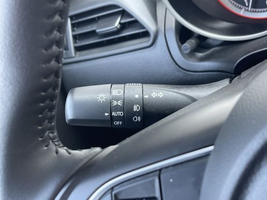 Suzuki Swift 1.2 Select Smart Hybrid | CarPlay | ACC | Camera | DAB+ | LED ActivLease financial lease