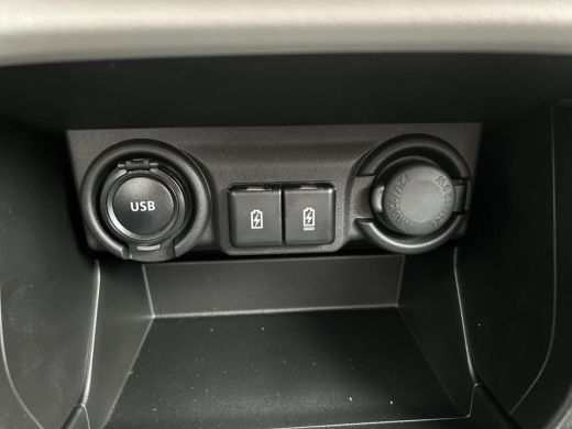 Suzuki Swift 1.2 Style Smart Hybrid ActivLease financial lease