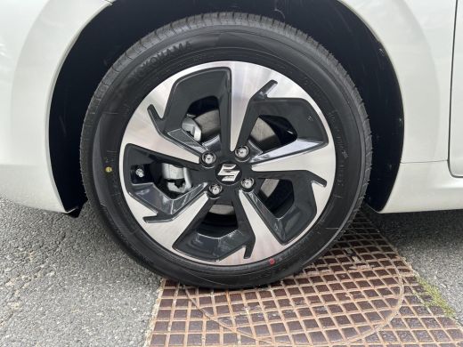 Suzuki Swift 1.2 Style Smart Hybrid ActivLease financial lease