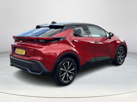 Toyota C-HR 1.8 Hybrid 140 First Edition | Navigatie | Apple CarPlay/Android auto | Achteruitrijcamera | Elek... ActivLease financial lease