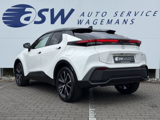 Toyota C-HR 2.0 Hybrid 200 Dynamic Bi-Tone | Navi XL | ACC | Camera | Keyless | LED | 18 inch ActivLease financial lease