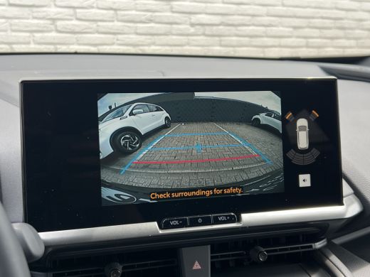 Toyota C-HR 2.0 Hybrid 200 Dynamic Plus | Navi XL | Winter Pack | Camera | ACC ActivLease financial lease