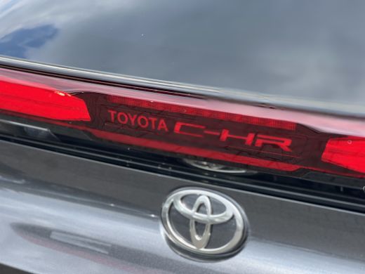 Toyota C-HR 2.0 Hybrid 200 Dynamic Plus | Navi XL | Winter Pack | Camera | ACC ActivLease financial lease