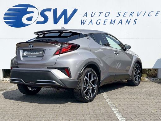 Toyota C-HR 2.0 Hybrid Dynamic | CarPlay | Camera | ACC | Dodehoek | Keyless | 18 inch ActivLease financial lease