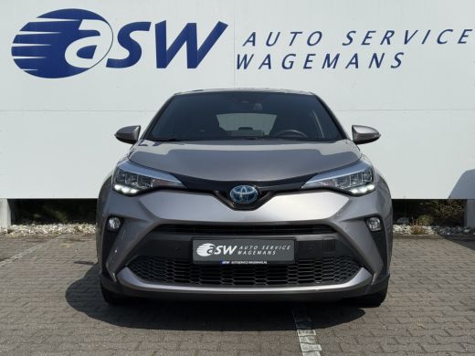 Toyota C-HR 2.0 Hybrid Team D | CarPlay | Camera | ACC | Dodehoek | Keyless | 18 inch ActivLease financial lease