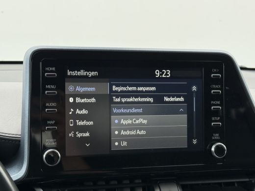 Toyota C-HR 2.0 Hybrid Team D | CarPlay | Camera | ACC | LED | DAB+ | Keyless | 18 inch ActivLease financial lease