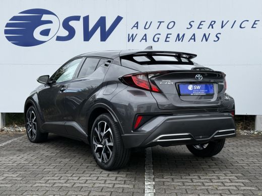 Toyota C-HR 2.0 Hybrid Team D | CarPlay | Camera | ACC | LED | DAB+ | Keyless | 18 inch ActivLease financial lease
