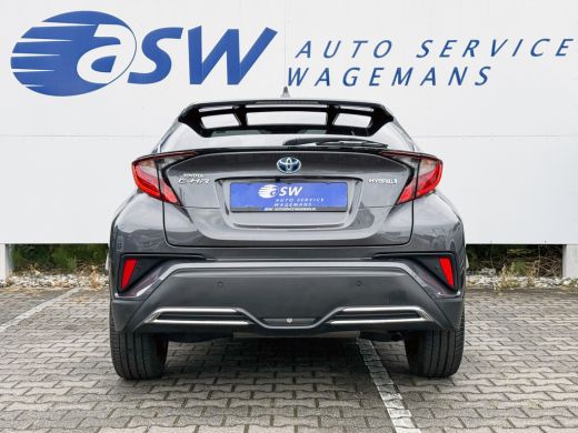 Toyota C-HR 2.0 Hybrid Dynamic | CarPlay | Camera | ACC | LED | DAB+ | Keyless | 18 inch ActivLease financial lease