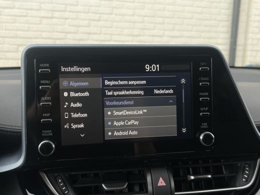 Toyota C-HR 2.0 Hybrid Team D | CarPlay | Camera | ACC | LED | DAB+ | Keyless | 18 inch ActivLease financial lease