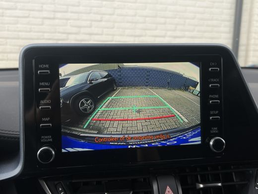 Toyota C-HR 2.0 Hybrid Team D | CarPlay | Camera | ACC | LED | DAB+ | Keyless | 18 inch ActivLease financial lease