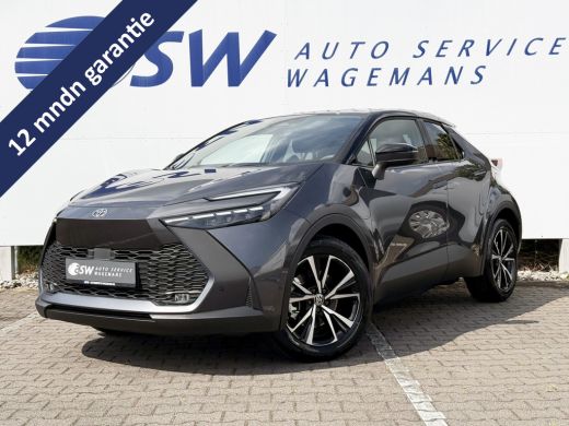 Toyota C-HR 2.0 Plug-in Hybrid 220 Dynamic | ACC | Camera | Navi XL | Keyless | Winter-Pakket | 18 inch Toyota C-HR 2.0 Plug-in Hybrid 220 Dynamic | ACC | Camera | Navi XL | Keyless | Winter-Pakket | 18 inch