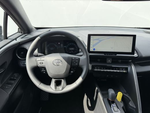 Toyota C-HR 2.0 Plug-in Hybrid 220 Dynamic | ACC | Camera | Navi XL | Keyless | Winter-Pakket | 18 inch ActivLease financial lease