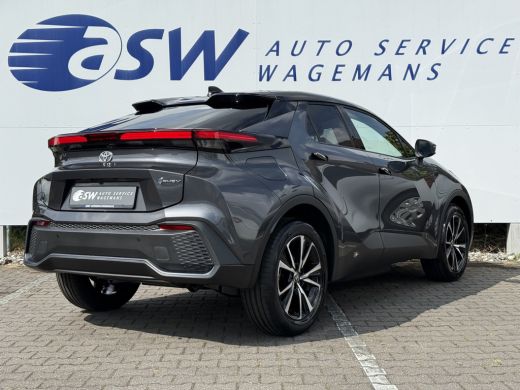 Toyota C-HR 2.0 Plug-in Hybrid 220 Dynamic | ACC | Camera | Navi XL | Keyless | Winter-Pakket | 18 inch ActivLease financial lease