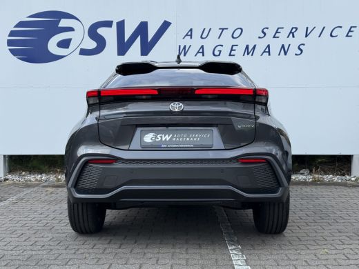 Toyota C-HR 2.0 Plug-in Hybrid 220 Dynamic | ACC | Camera | Navi XL | Keyless | Winter-Pakket | 18 inch ActivLease financial lease