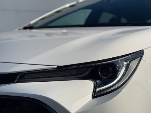 Toyota Corolla Touring Sports 2.0 Hybrid Team D | CarPlay | Camera | ACC | LED | Keyless | DAB+ ActivLease financial lease
