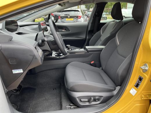 Toyota Prius 2.0 Plug-in Executive | All-in prijs | Apple/Android | Camera | Stoelverwarming | ActivLease financial lease