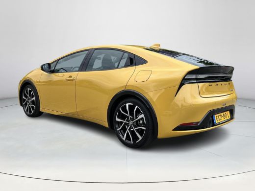 Toyota Prius 2.0 Plug-in Executive | All-in prijs | Apple/Android | Camera | Stoelverwarming | ActivLease financial lease