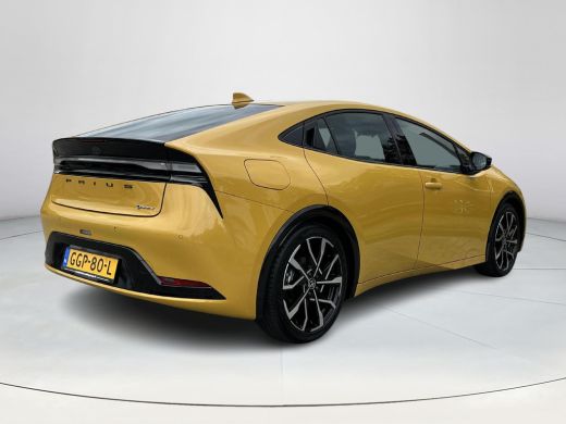 Toyota Prius 2.0 Plug-in Executive | All-in prijs | Apple/Android | Camera | Stoelverwarming | ActivLease financial lease