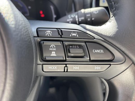 Toyota Yaris Cross 1.5 Hybrid 115 Dynamic + comfort pack! | ActivLease financial lease