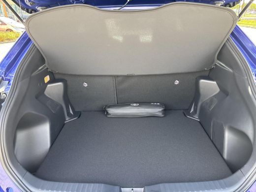 Toyota Yaris Cross 1.5 Hybrid 115 Dynamic + comfort pack! | ActivLease financial lease