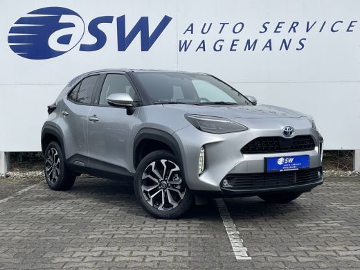 Toyota Yaris Cross 1.5 Hybrid Team D | CarPlay | Camera | ACC | LED | DAB+ | Keyless ActivLease financial lease