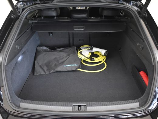 Volkswagen Arteon 1.4 TSI eHybrid R-Line Business 218pk l Full Options! l Nappa Leder l Panoramadak l Elektr. Stoel... ActivLease financial lease